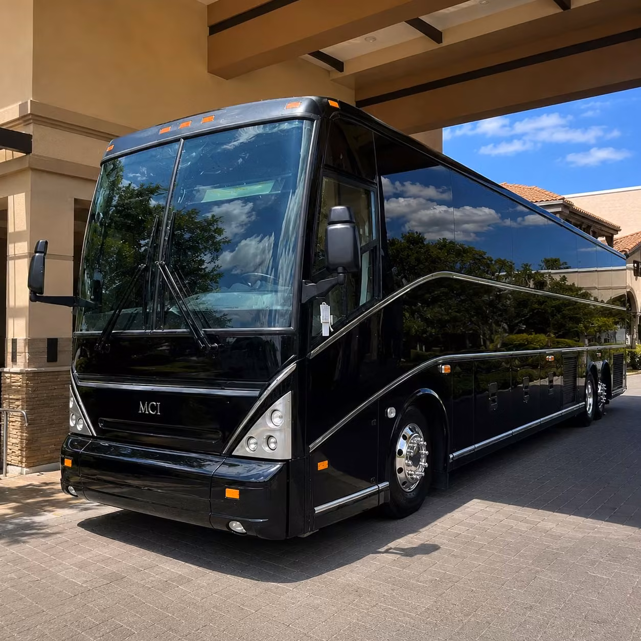 charter bus rentals for warwick corporate events and employee shuttles