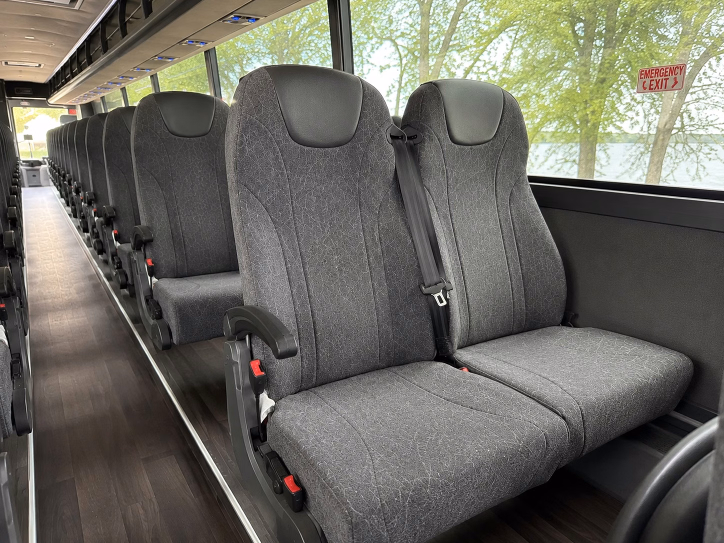 does the day of the week change what a bus costs in warwick rhode island