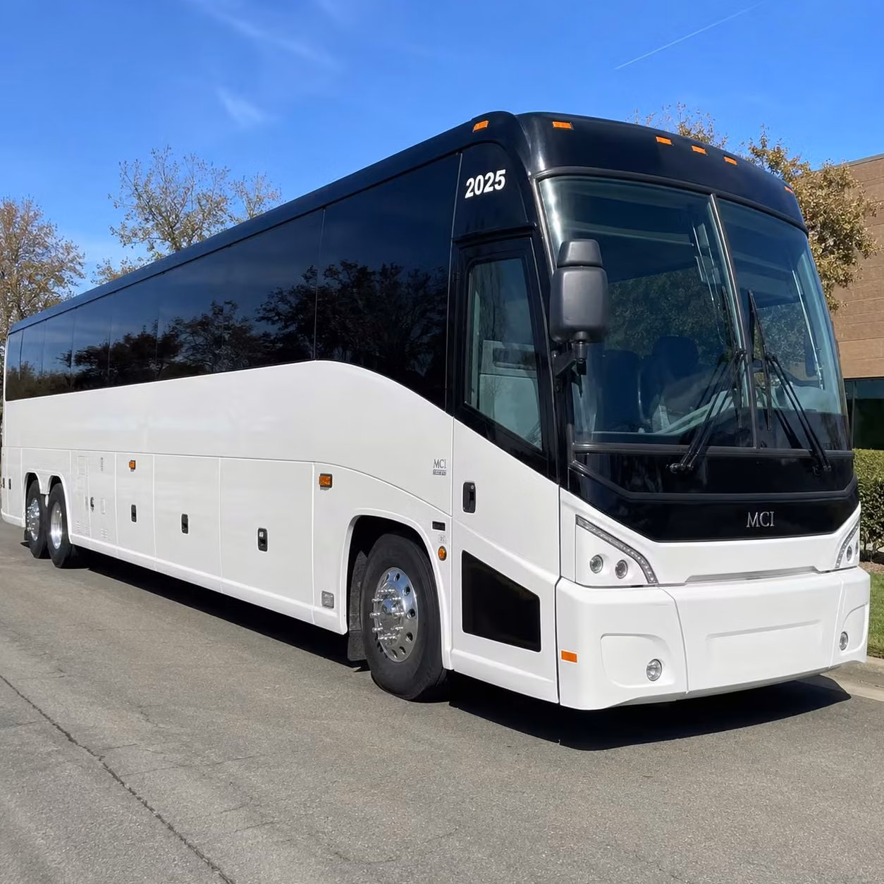 employee shuttle bus service for warwick businesses and corporate campuses