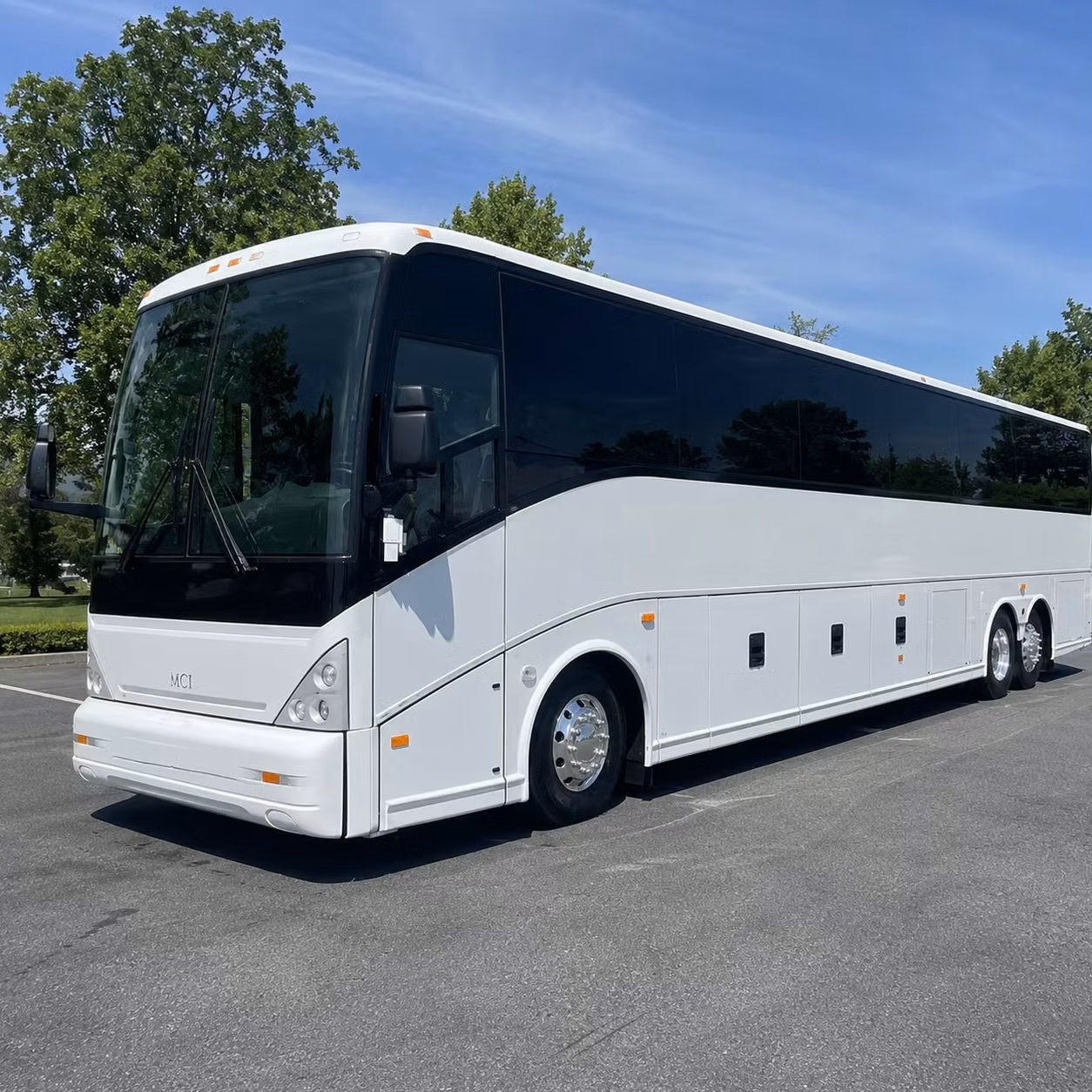 how distance and duration affect your charter bus rental rate in warwick
