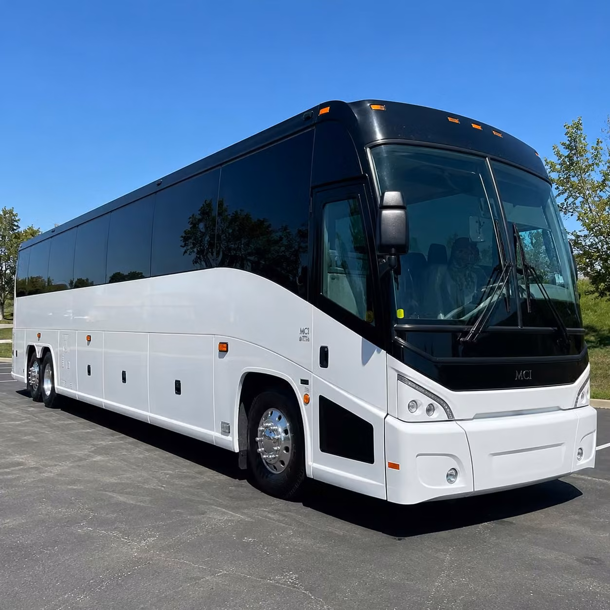 warwick manufacturing and healthcare workforce transportation made simple