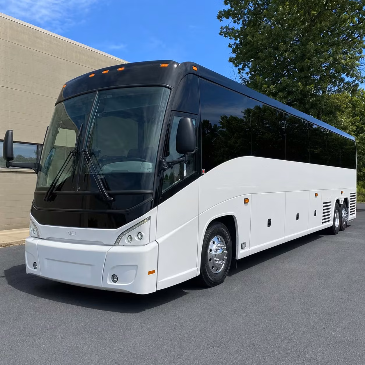 wedding and special ceremony transportation for warwick churches